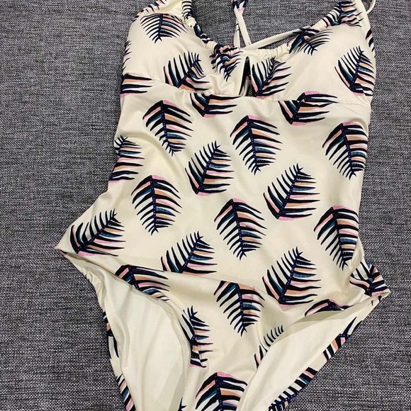 Patagonia Palms of My Heart One Piece Swimsuit - Picture 3 of 7